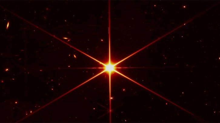 James Webb Uzay Teleskobu müşterek yıldıza odaklanmış evvel fotoğrafını gönderdi
