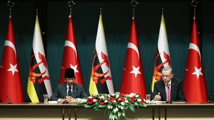 Türkiye ile Brunei Darusselam ortada 5 barışma imzalandı