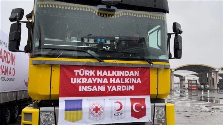 Türkiye'den Ukrayna'ya gönderilen yardım tırları Romanya'ya ulaştı