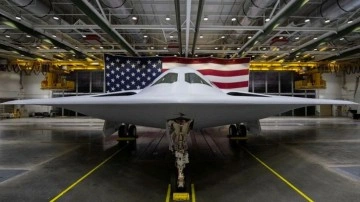 ABD dünkü fantom uçağını tanıttı 7 yılda geliştirildi tanesi 750 milyon dolar