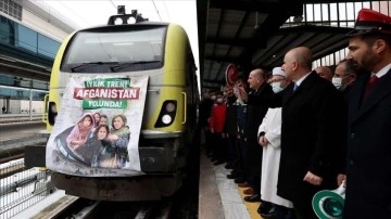 Afganistan'a 750 titrem materyal haiz 'İyilik Treni' Ankara'dan yola çıktı