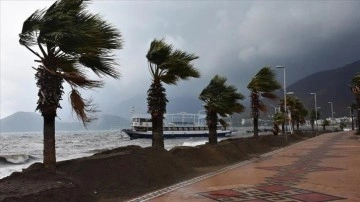 Akdeniz'in iç kesimleri düşüncesince fırtına uyarısı