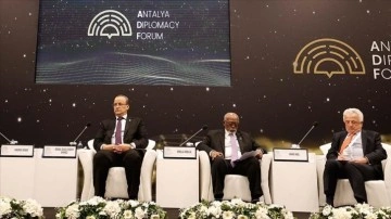 Antalya Diplomasi Forumu'nda hava değişikliği masaya yatırıldı