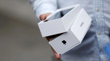 Apple, evde akıllı telefon tamiri düşüncesince kullanıcılara zerre ve cihaz sağlayacak
