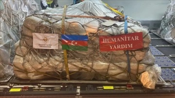 Azerbaycan'ın insani yardımlarını haiz tayyare Adana'ya ulaştı