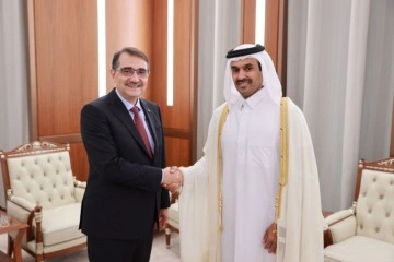 Bakan Dönmez, Katarlı mevkidaşı Al-Kaabi ile görüştü