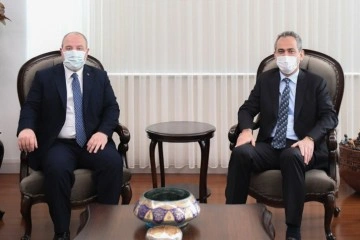 Bakan Özer, Sanayi ve Teknoloji Bakanı Varank ile bir araya geldi