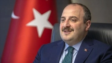 Bakan Varank'tan, 55 milyon dolarlık envestisman düzlük Türk oyun firmasına tebrik