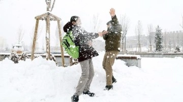 Bilecik okullar dinlence mi 10 Mart kar tatili il açıklaması