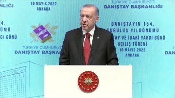 CANLI-Cumhurbaşkanı Erdoğan: Milletimizi vuruş mahsulü bulunan anayasadan istirdat irademiz bakidir
