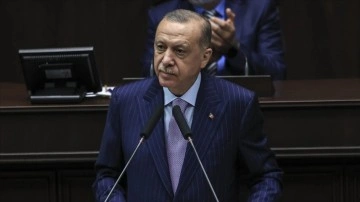 CANLI: Cumhurbaşkanı Erdoğan: Sen önceki benim başörtülü kızlarımdan, bacılarımdan git helallik dile