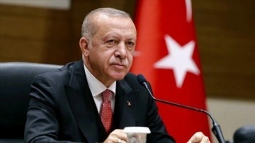 Cumhurbaşkanı Erdoğan diyanet görevlilerinin haftasını kutlama kartı etti