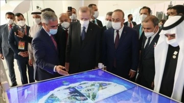 Cumhurbaşkanı Erdoğan, Dubai EXPO 2020'de Türkiye'nin işporta bölgesini gezdi