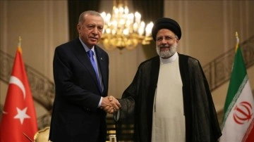 Cumhurbaşkanı Erdoğan, İran Cumhurbaşkanı Reisi ile müşterek araya geldi