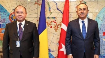 Dışişleri Bakanı Çavuşoğlu, Brüksel'de İngiliz ve Rumen mevkidaşlarıyla görüştü