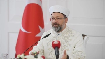 Diyanet İşleri Başkanı Erbaş: Kur'an-ı Kerim'e hasım olmak, insanlığa hasım olmaktır