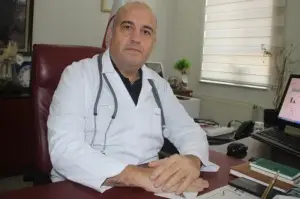 Doç. Dr. Altıntop: 'Sağlık çalışanlarında aşıdan sonra ölümle sonuçlanmış vaka yok'