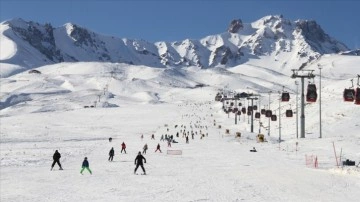 Erciyes, Avrupa'nın en güzel kayak merkezi yarışmasında finale kaldı