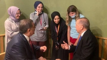 Erdoğan'dan şaşırtı ziyaret! Hastane çalışanı ile ortak araya geldi