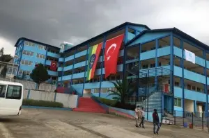 Etiyopya'daki 11 FETÖ okulunu Türkiye devraldı