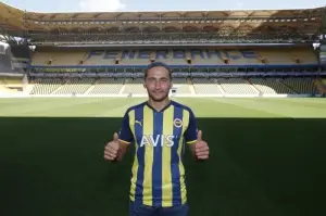 Fenerbahçe Miguel Crespo'yu açıkladı