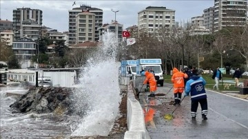 İstanbul'da muhtemel lodos can alıcı olmaya başladı