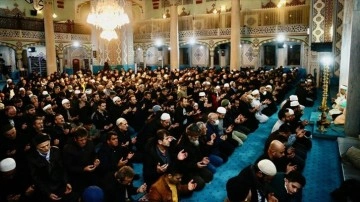 İsveç'e aksülamel üzere 90 bin camide sabahleyin namazı vaktinde Kur'an-ı Kerim okundu