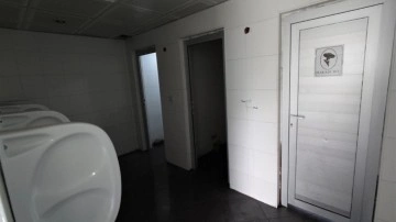 İzmir'de bu tuvaleti görenler şaşkına döndü: Ahlaki manada makul değil