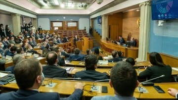 Karadağ'da hükümet düşüncesince 'güvensizlik oylaması' çanları çalıyor