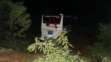 Kastamonu'da geçici otobüsü devrildi, 1 insan öldü, 19 insan yaralandı