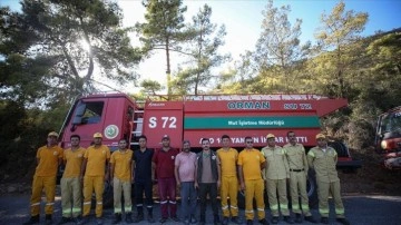 Mersin'deki orman yangınında vazifeli "alev savaşçıları" yaşadıklarını anlattı