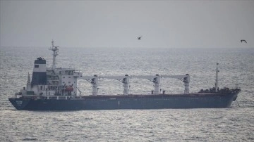Odessa'dan mevrut mobilyasız ağırlık gemisi Razoni İstanbul Boğazı Karadeniz girişinde bekliyor