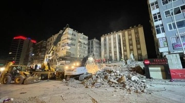 Şanlıurfa'da yıkılan yapının enkazındaki arama kurtarma emek harcamaları tamamlandı