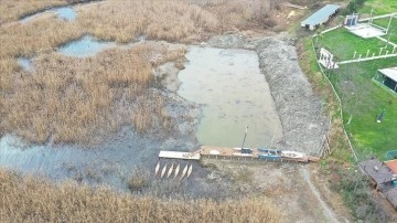 Sapanca Gölü'nde su düzeyi mütenakıs yağışlar zımnında düştü
