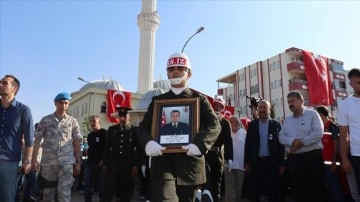 Şehit Uzman Onbaşı Mustafa Demir, Adıyaman'da sonuç yolculuğuna uğurlandı