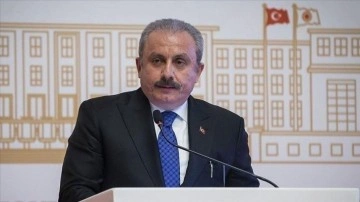 TBMM Başkanı Mustafa Şentop, Trabzonspor'u kutladı
