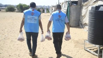 Türkiye Diyanet Vakfı, Gazze'de gerekseme sahibi 13 bin aileye kurban eti dağıttı