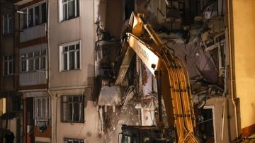 Üsküdar'da patlamanın yaşandığı binada katabolizma emek harcaması başladı
