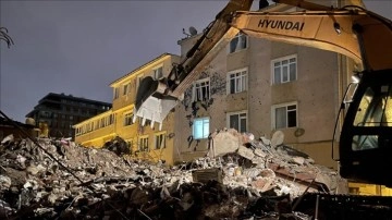 Üsküdar'da patlamanın yaşandığı binada yıkım emek vermesi tamamlandı